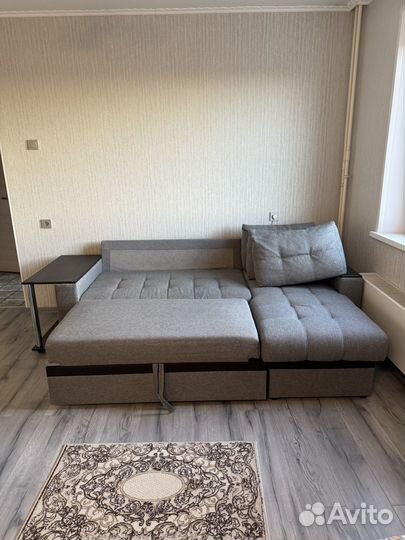 Угловой диван бу