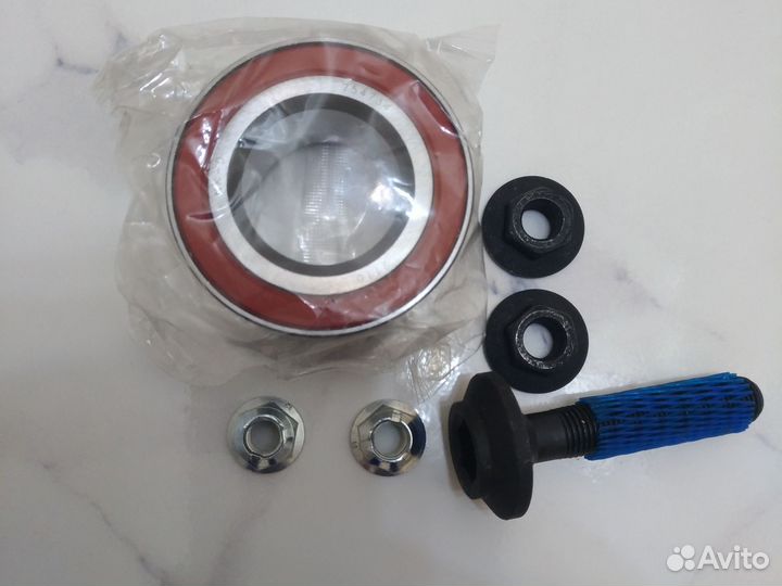 Подшипник передней ступицы