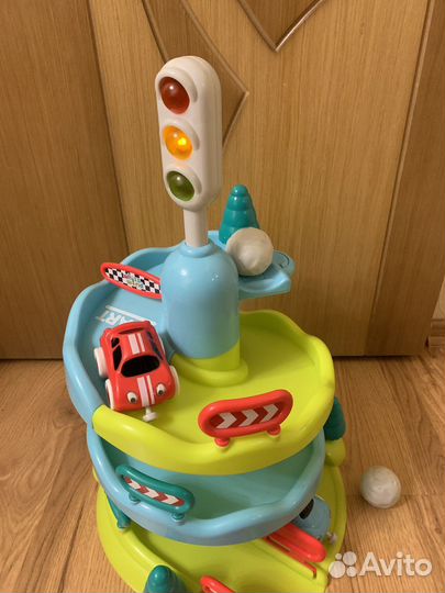 Игрушки ELC (станция спасения +трек-горка)