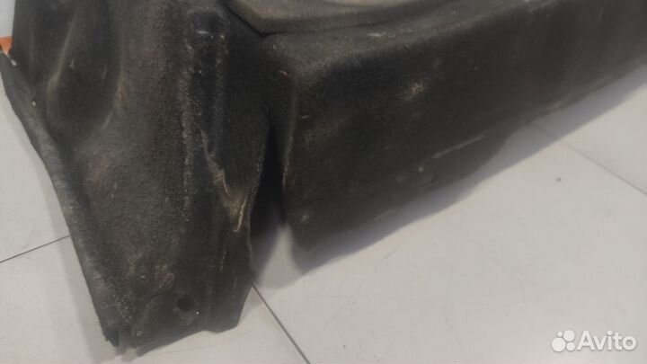 Обшивка багажника Mercedes W210 E