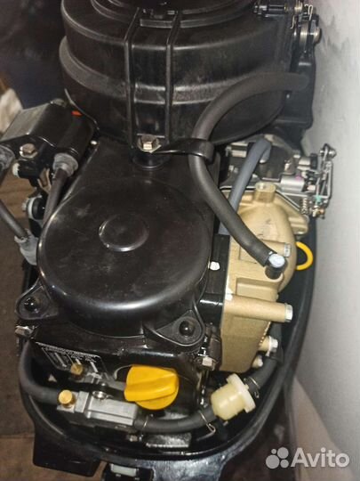 4х-тактный лодочный мотор Mercury 9.9M