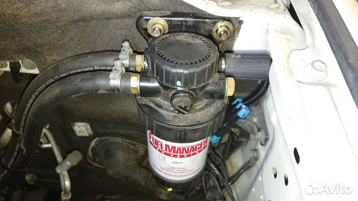 Сепаратор Stanadyne FM-100 с фильтром на 2 микрона