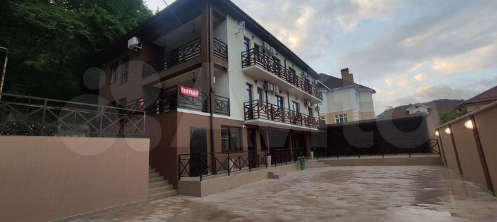 Комната 15 м² в 9-к., 3/3 эт.