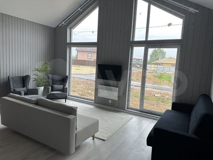 Дом 81 м² на участке 5 сот.