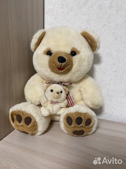 Плюшевый медведь