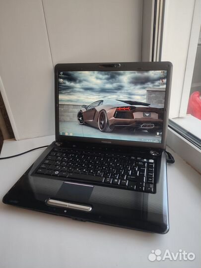 Ноутбук toshiba