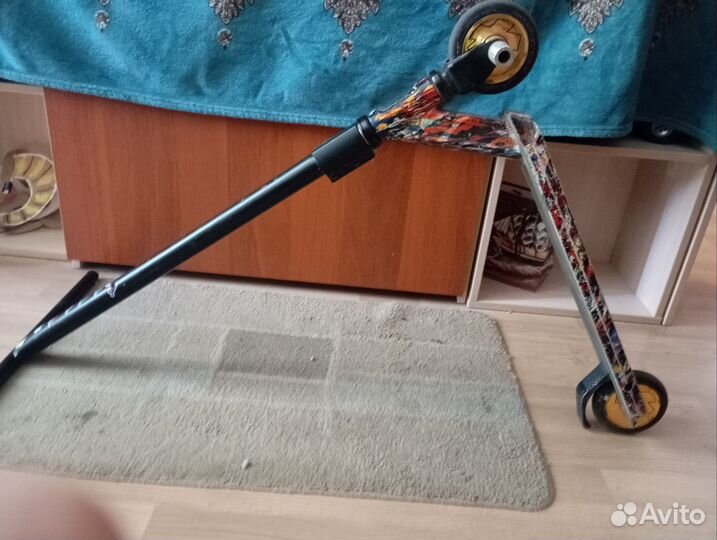 Самокат трюковой Explore