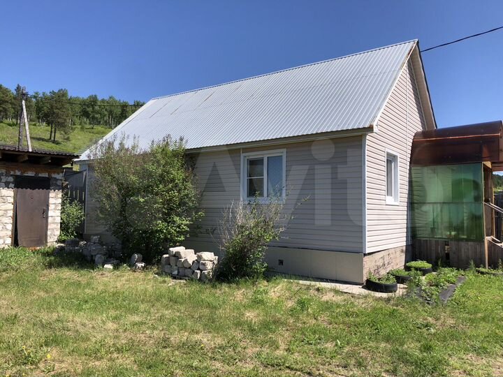 Дом 57 м² на участке 12 сот.