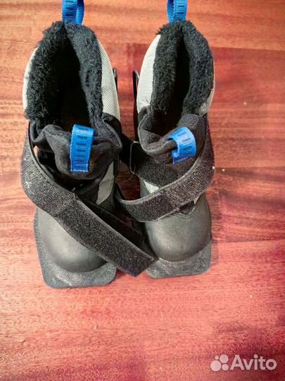 Лыжные ботинки 31 р-р