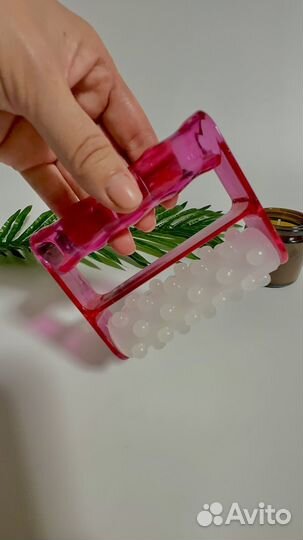 Массажер для тела ручной