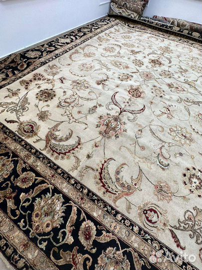 Индийский ковер