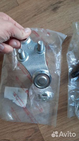 Шаровая опора toyota camry 40,50,70