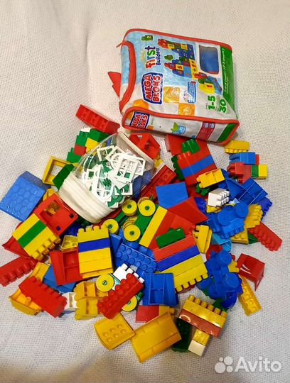 Пакетом, большой конструктор+mega bloks