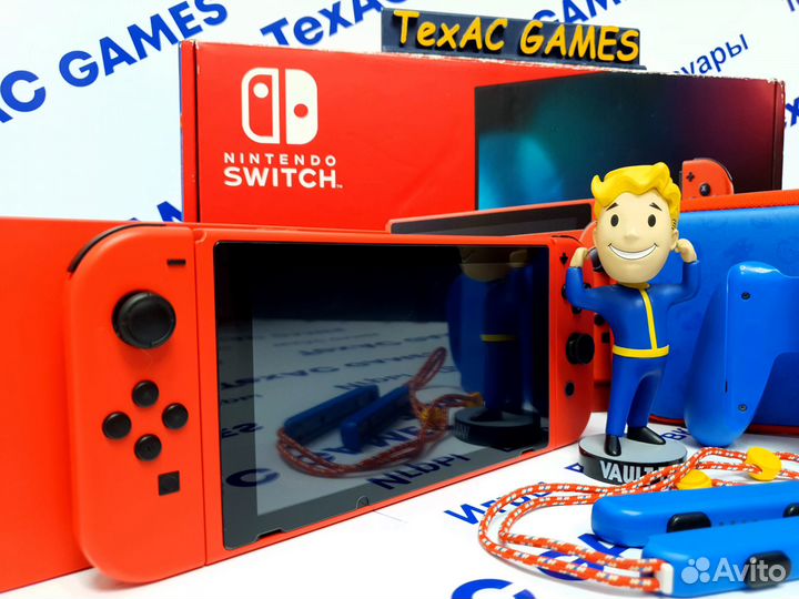 Nintendo Switch Mario Red & Blue