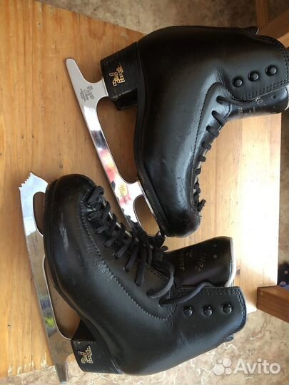 Коньки Risport Exelence 215