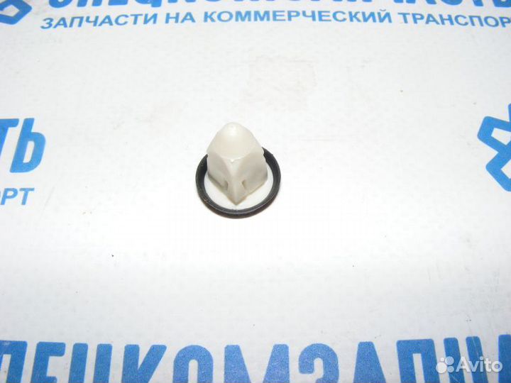 Гайка крепления заднего бампера
