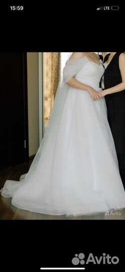 Свадебное платье