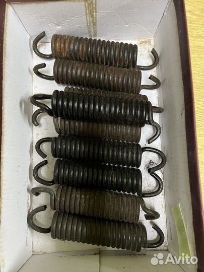 Пружины растяжения диаметр 30 мм, 6 штук