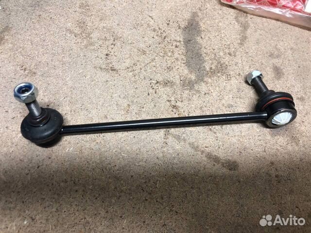 Стойка стабилизатора переднего левая BMW