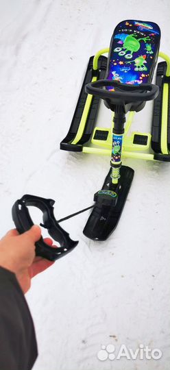 Детский снегокат бу