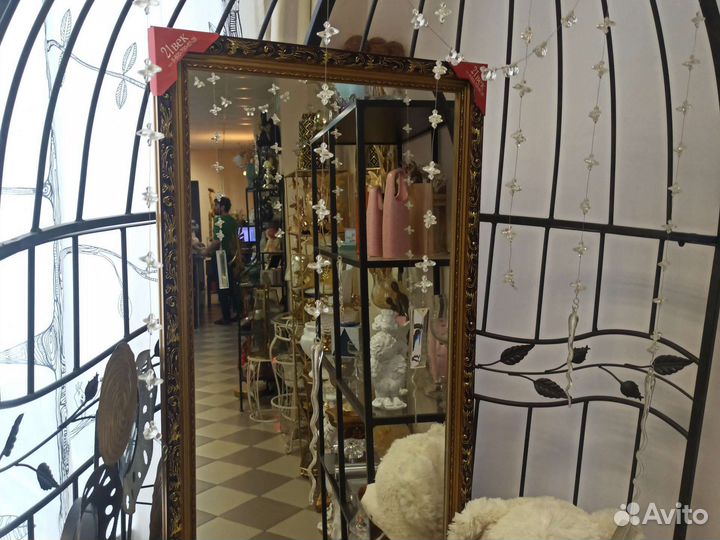 Зеркало в багете