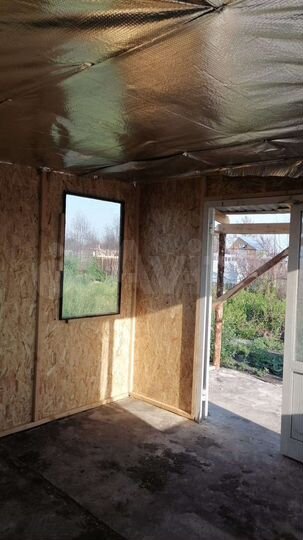 Дача 21 м² на участке 6 сот.