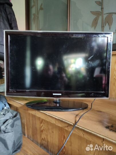 Телевизор samsung LED 32бу.12 т. р