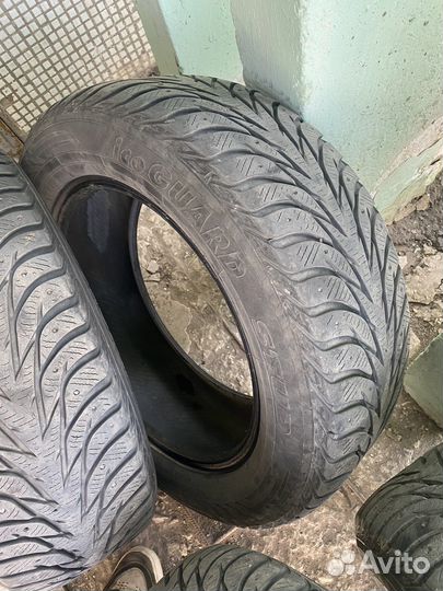 Yokohama IceGuard Stud IG65 225/60 R17