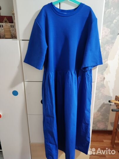 Трикотажное платье Cos