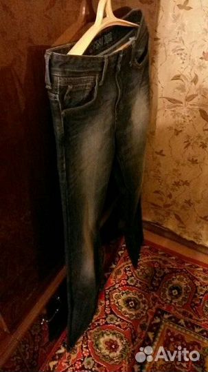 Джинсы мужские