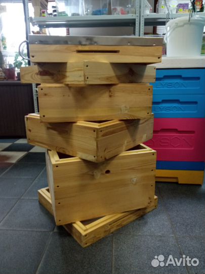 Улей дадан 12 рамок