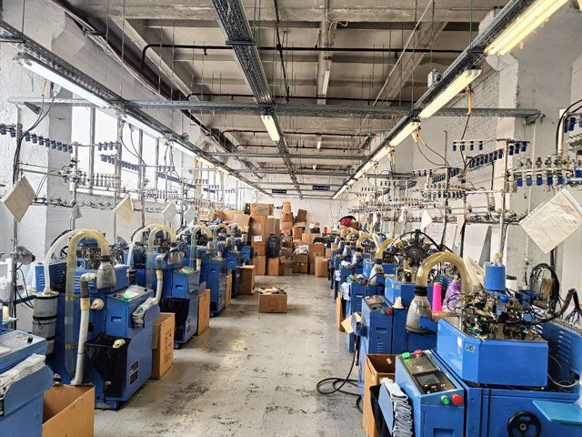 Теплый склад-производство 900 кв.м. на Парнасе