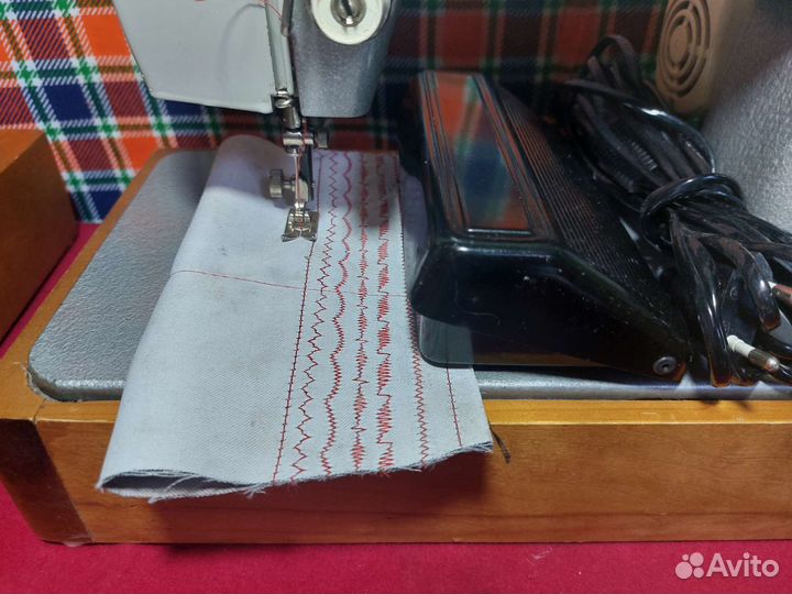 Швейная машина Чайка 3 45шутк есть