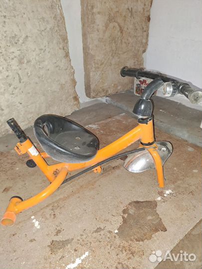 Велосипед детский трёх колесный