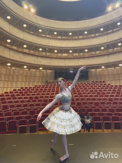 Педагог. Балет, растяжка, балетная гимнастика