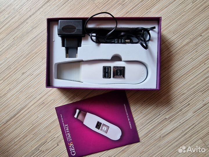 Прибор для ультразвуковой чистки лица