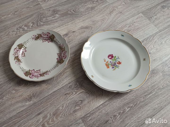 Большие фарфоровые блюда под салаты