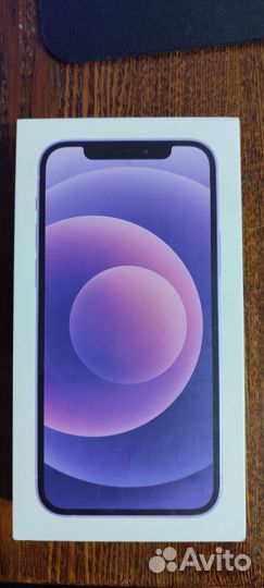 Коробка от iPhone 12