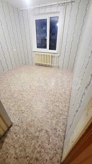 4-к. квартира, 90 м², 1/9 эт.