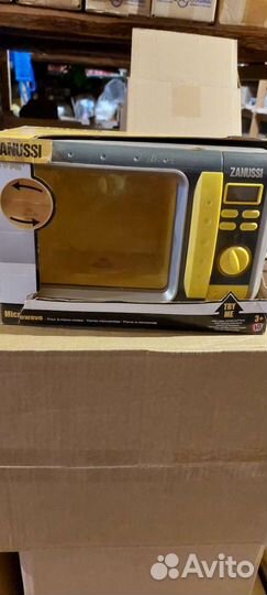 Микроволновая печь Daewoo игушечная