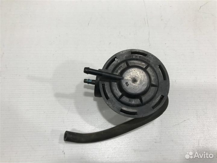 Клапан вентиляции топливного бака Jeep Grand Cher