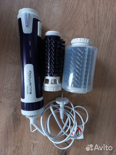 Фен-щётка Rowenta brush activ'1000W
