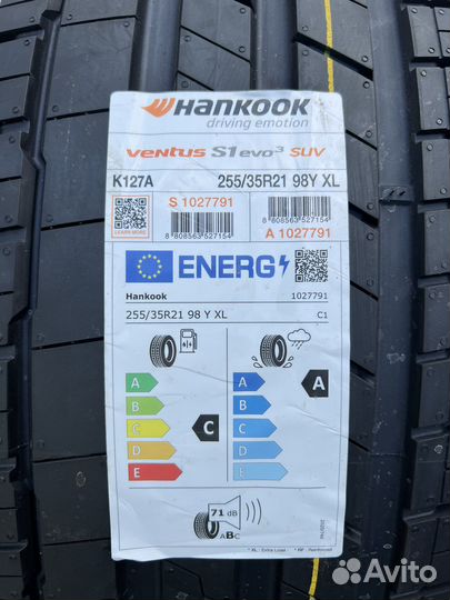 Hankook Ventus S1 Evo 3 K127 255/35 R21 и 285/30 R21 100Y