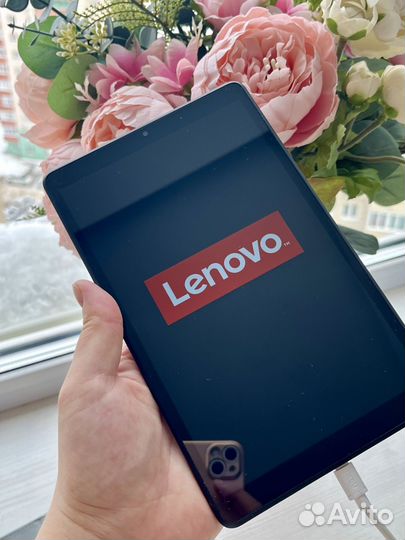Планшет Lenovo