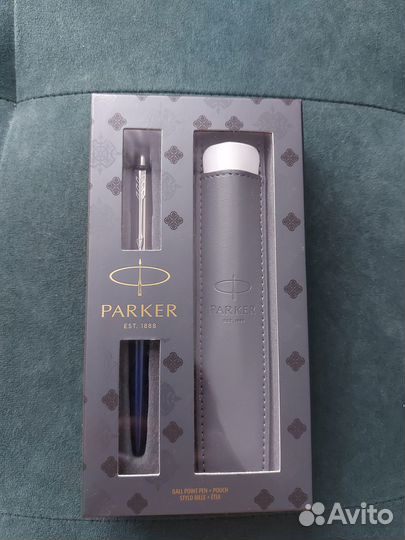 Шариковая ручка parker