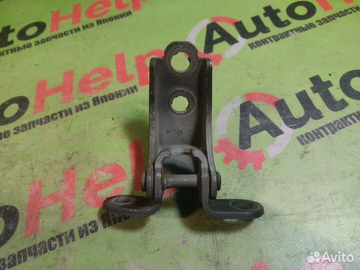 Петли на дверь honda FIT GD1 передняя левая нижняя