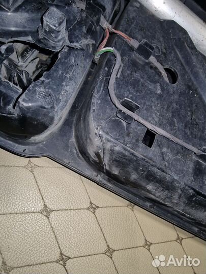 Левое зеркало Mercedes actros mp4