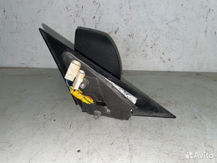 Зеркало заднего вида левое