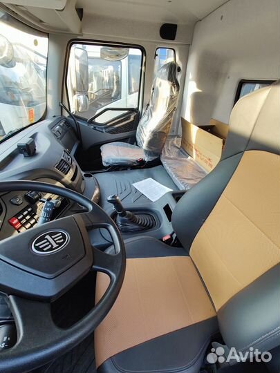 FAW J6 CA3310P66K24T4E5, 2023