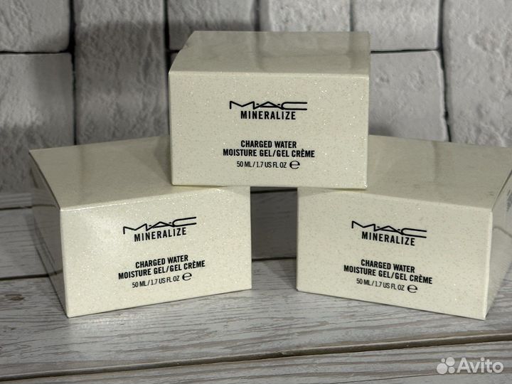 MAC Увлажняющий гель для комб.кожи 50мл